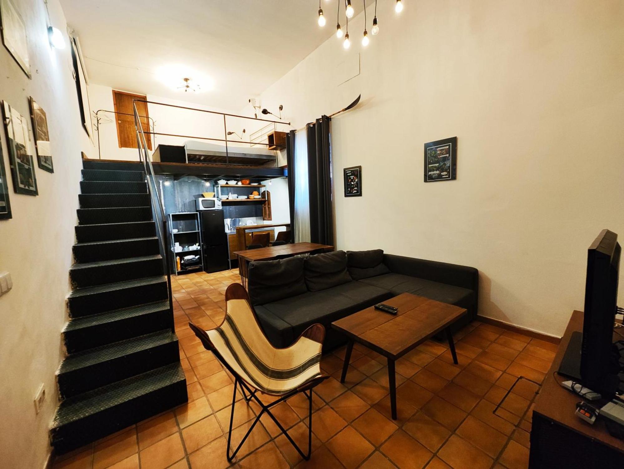 Hostal Cafe Frenteabastos Carmona  Extérieur photo
